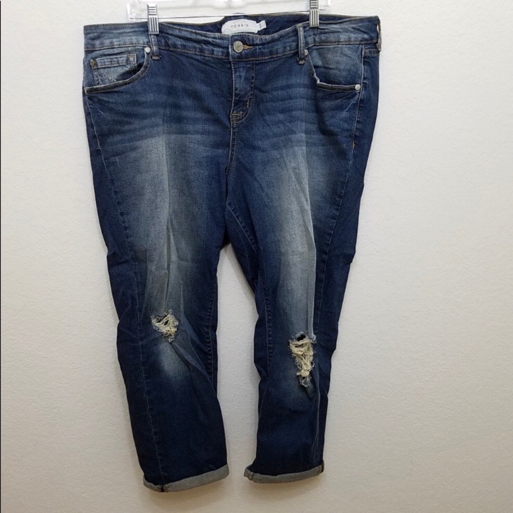 Torrid Cropped Jeans